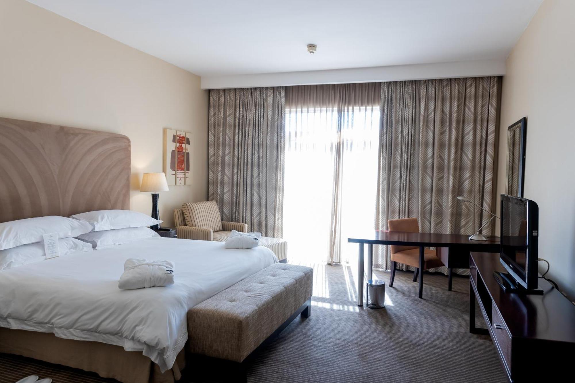 Kievits Kroon Gauteng Wine Estate Pretoria Bagian luar foto