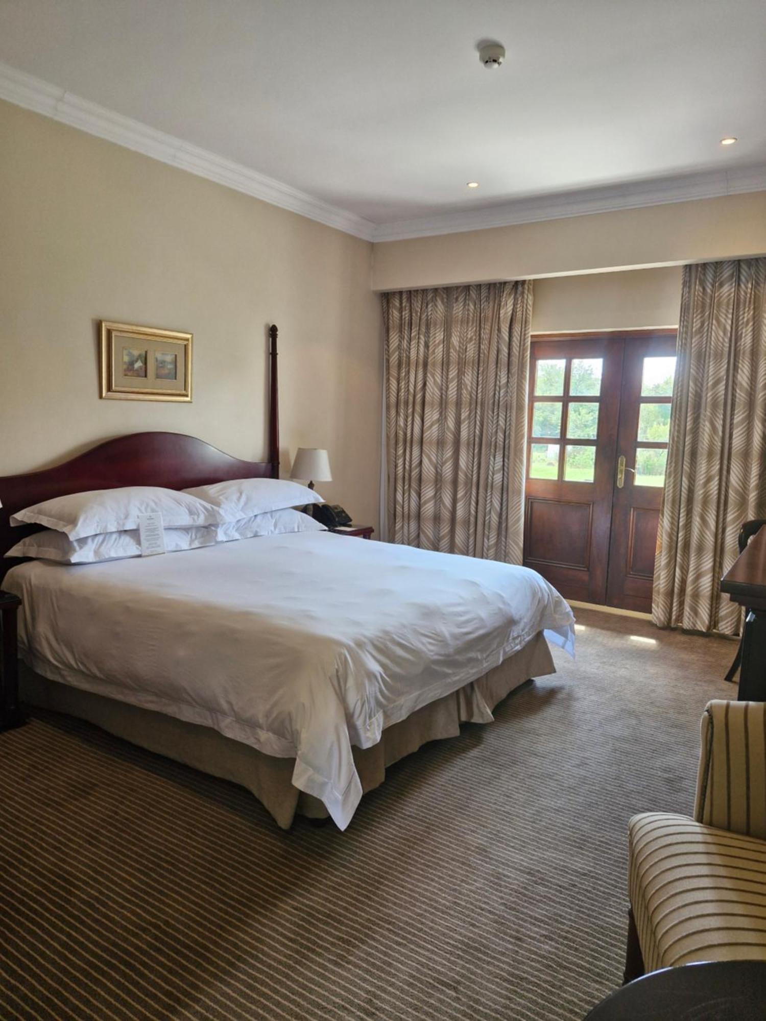 Kievits Kroon Gauteng Wine Estate Pretoria Bagian luar foto
