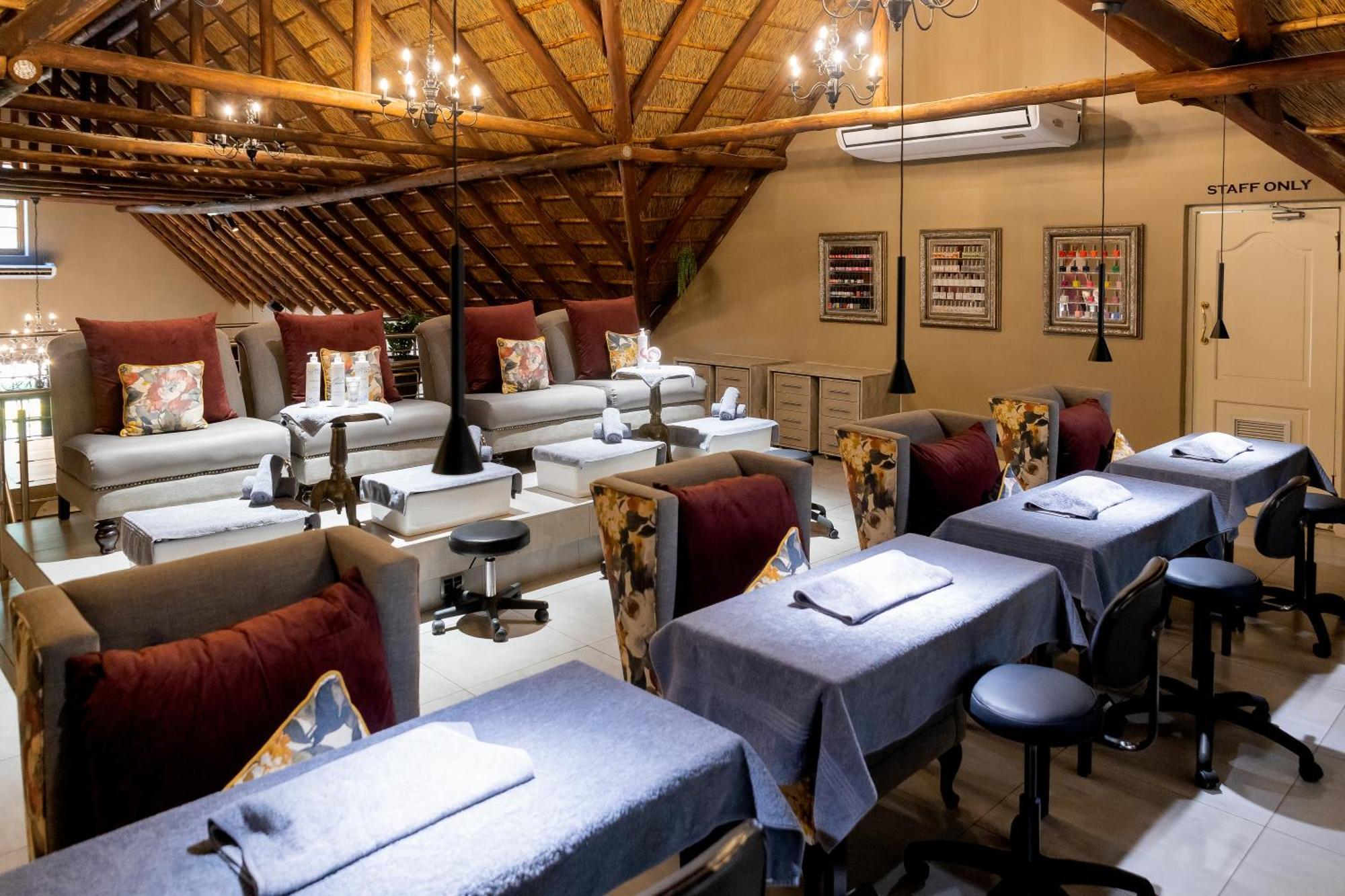 Kievits Kroon Gauteng Wine Estate Pretoria Bagian luar foto