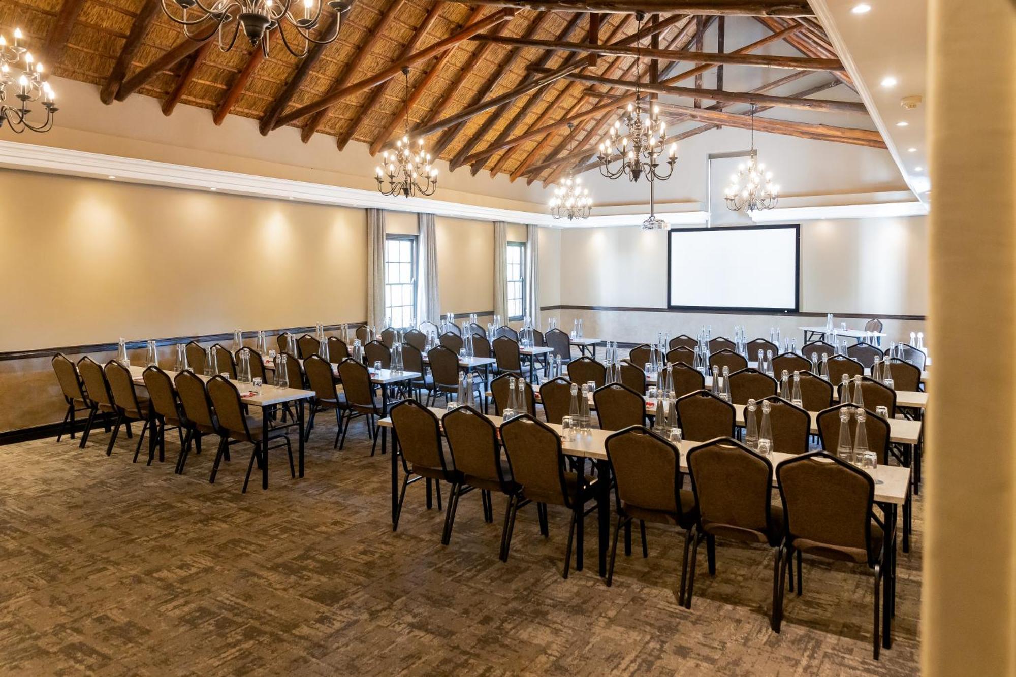 Kievits Kroon Gauteng Wine Estate Pretoria Bagian luar foto